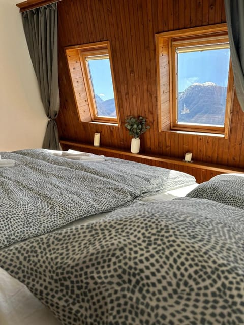 Bed, Natural landscape