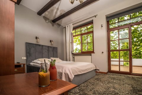 Bed, Balcony/Terrace, Bedroom