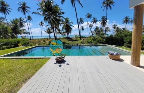 Garden, Beach, Swimming pool
