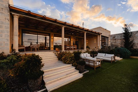 Elysian Fields Villa in Saint Paul's Bay