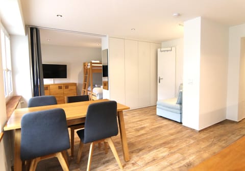 Living room, Dining area, Bedroom