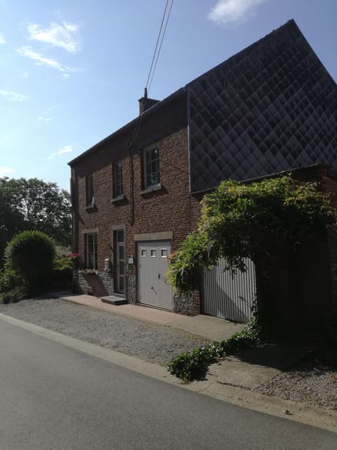 Property building, Street view