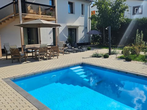 Patio, Day, Pool view, Swimming pool, sunbed