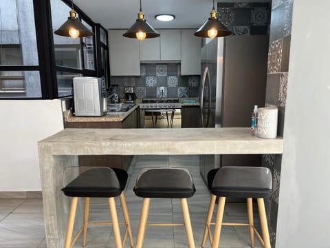 Kitchen or kitchenette, Dining area, dishwasher, oven, pet friendly, stove, toaster