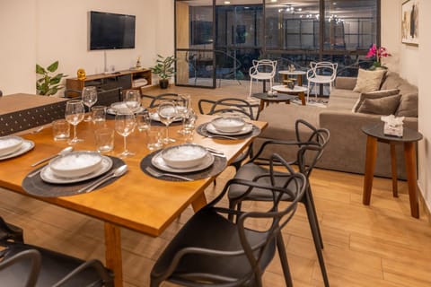 Living room, Dining area