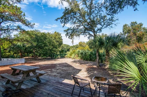 Emmet Place House in Bald Head Island