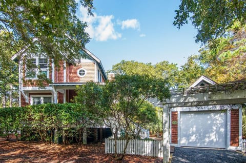Emmet Place House in Bald Head Island
