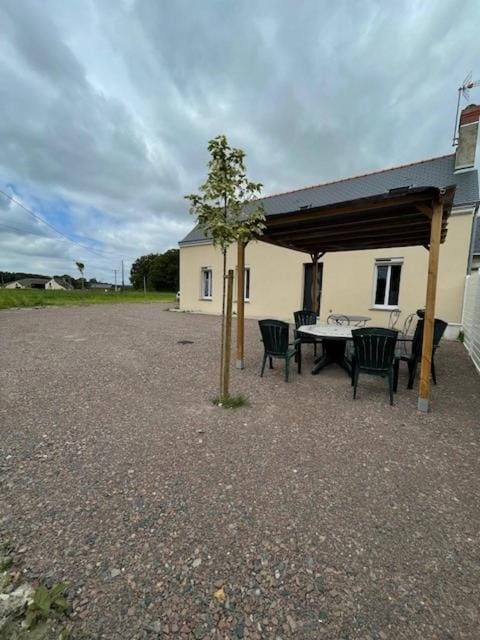 Property building, Patio