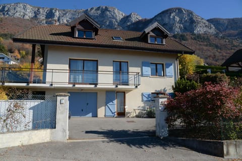 Facade/entrance, On site