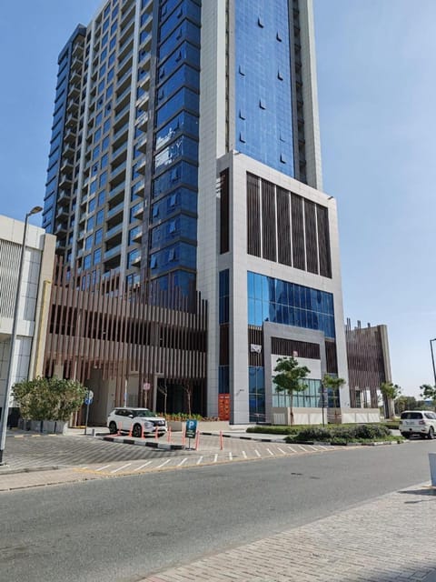 Property building, City view
