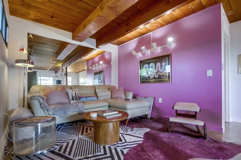 Avoyer One Bedroom Guesthouse - La Mesa House in Casa De Oro-Mount