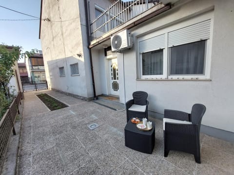 Kia Ora Apartment in Lika-Senj County