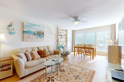 Sea Oats F103 Apartment in West Beach
