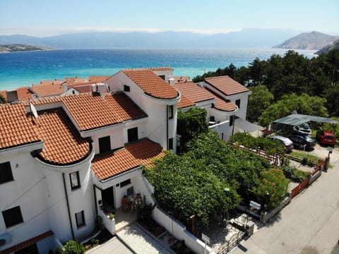 Patio, Facade/entrance, Bird's eye view, Garden, Garden view, Sea view, Street view