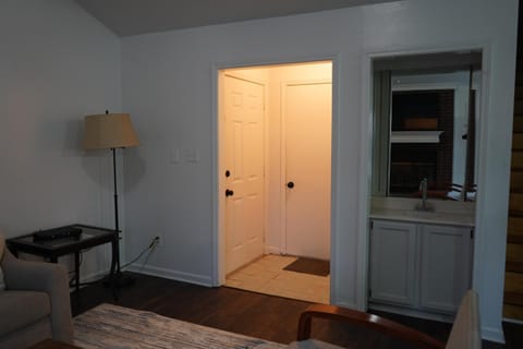 Cozy Bartlett home with garage, fenced backyard House in Memphis