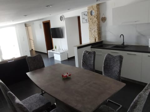 Apartman Nella Apartment in Biograd na Moru