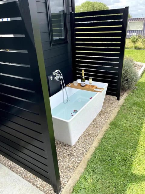 Hot Tub, Open Air Bath, Open Air Bath, Bath