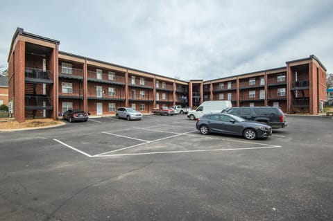 The Lofts of Downtown (540 N 2nd St, #210) House in Clarksville