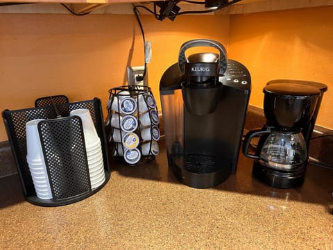 Coffee/tea facilities, Kitchen or kitchenette, toaster