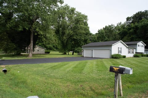 Property building, Spring, Day, Natural landscape, Garden view