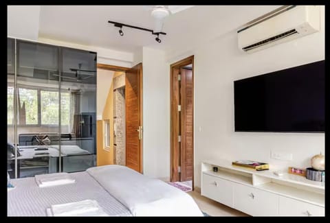 TV and multimedia, wardrobe