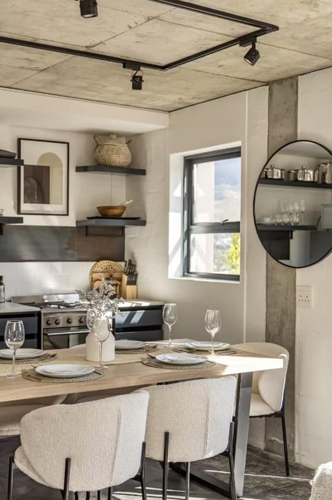 Central Apartment in Cape Town House in Cape Town