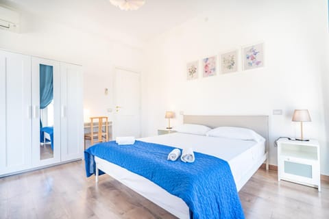 Panoramic House with terrace - Marina Apartment in Cagliari