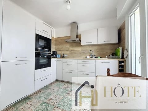 Digue de Mer - Appt Vue Mer, 2 Chambres Inn in Bray-Dunes