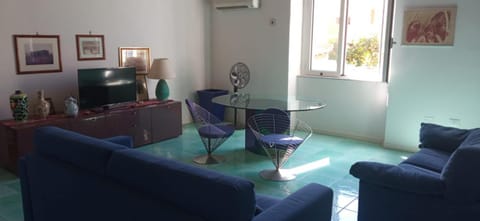 Ca' da Mariolina House in Carloforte