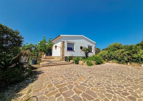 Property building, Spring, Day, Garden, Garden view