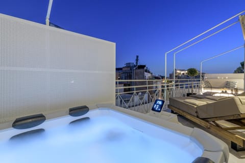 Hot Tub, Balcony/Terrace
