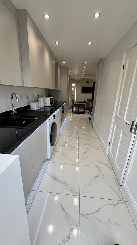 Kitchen or kitchenette, Kitchen or kitchenette, dishwasher, minibar, pet friendly, stove
