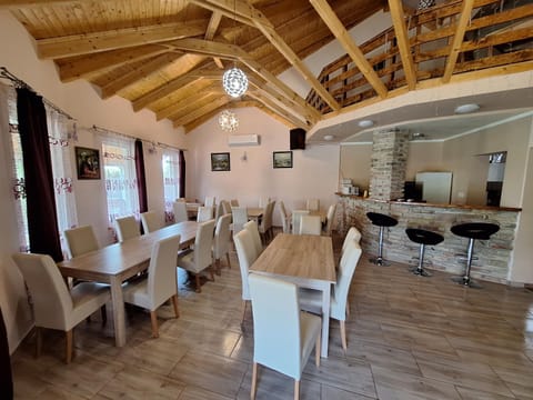 Meeting/conference room