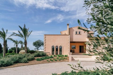 Property building, Garden view