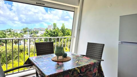 Patio, Day, View (from property/room), Balcony/Terrace, Dining area, Garden view