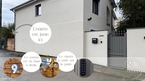 Property building, Street view