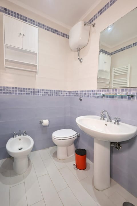 Toilet, Bathroom, bidet