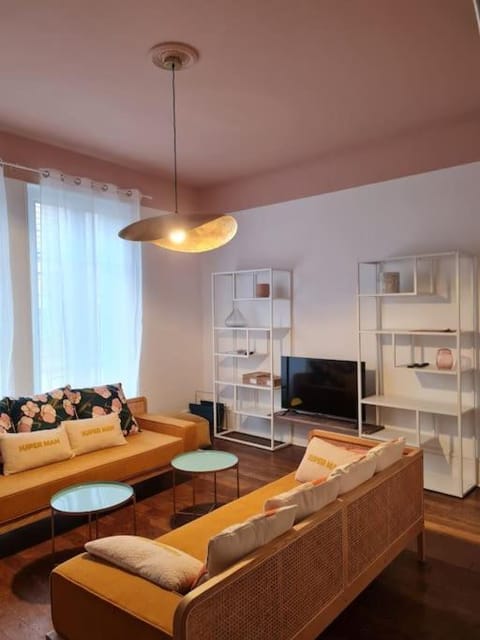 Art déco-cooning Apartment in Autun