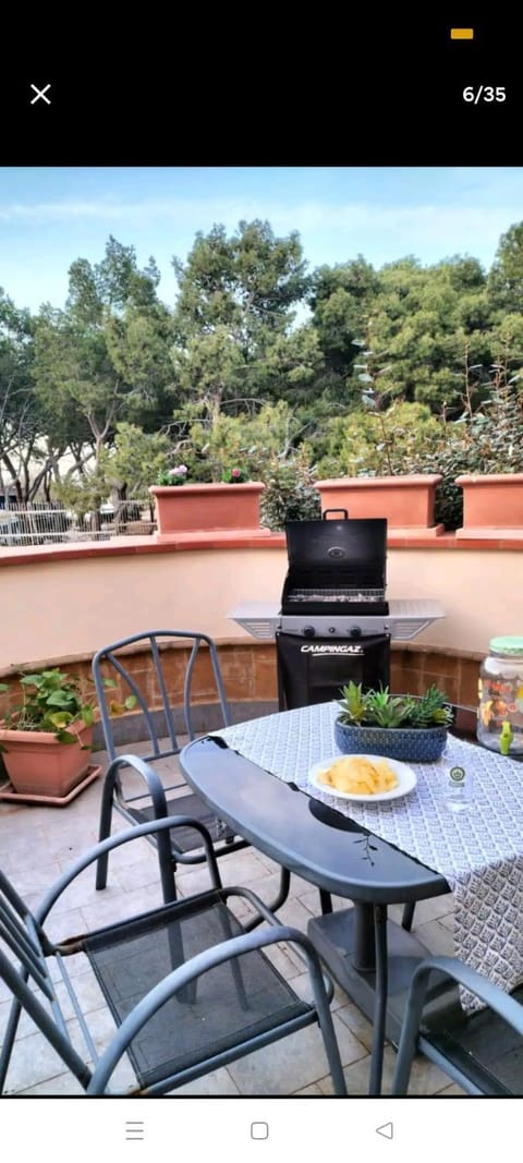 BBQ facilities, Garden, Balcony/Terrace