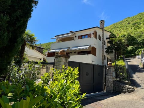 Property building, Spring, Day