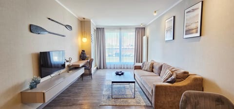 HolidayHomePL Bel Mare 317e z balkonem Apartment in Miedzyzdroje