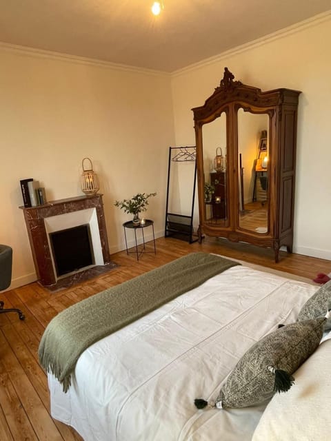 Maison Coeur centre ville Arnage 24h du Mans Villa in Centre-Val de Loire