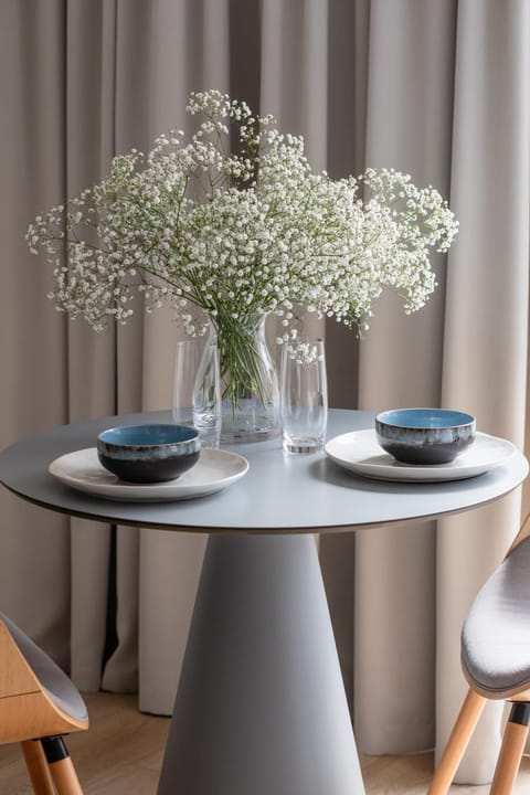 Decorative detail, Dining area