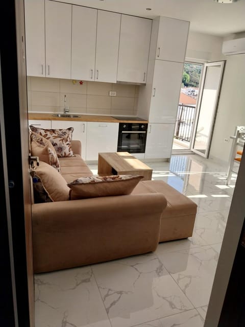 Sun&sea Apartment in Kotor Municipality