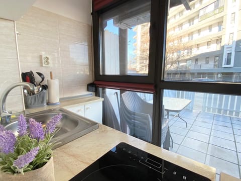 Balcony/Terrace, Kitchen or kitchenette