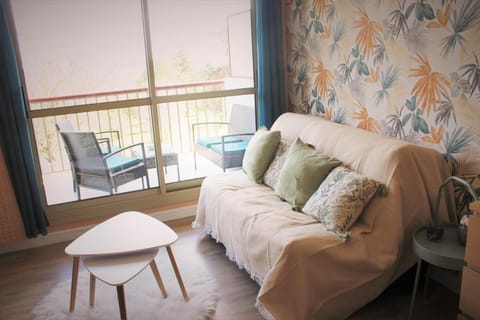 Studio Le Cosy Apartment in Centre-Val de Loire