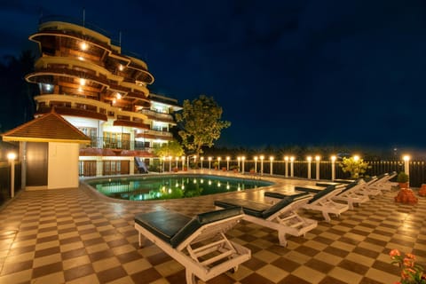 Property building, Swimming pool