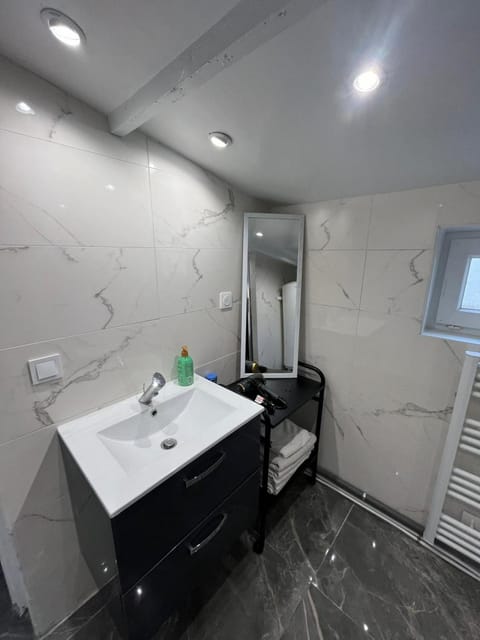 Logement entier limay House in Île-de-France