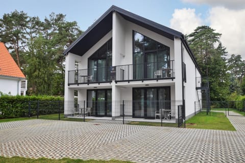 Property building, Parking