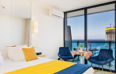Bed, View (from property/room), Sea view